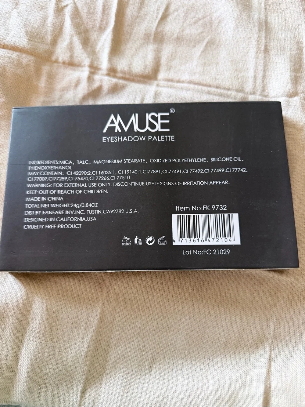 Amuse The Witching Hour 18 Color Eyeshadow Palette NIB